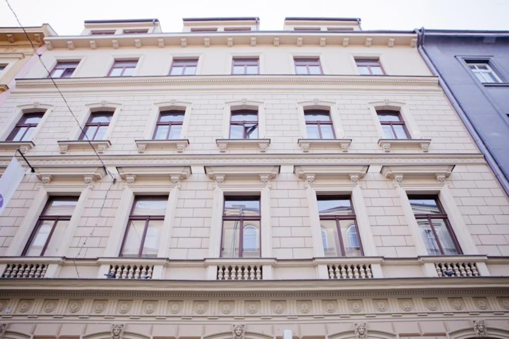 Апартаменты Rhythm And Style In Prague City Center Andel Экстерьер фото